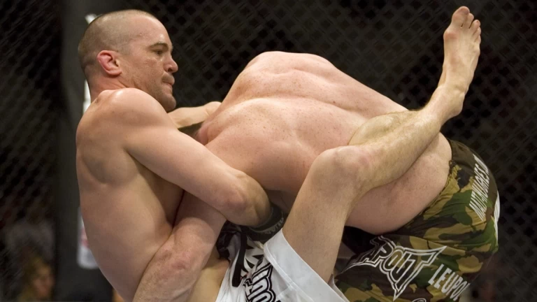 Mundell vs. Sanchez: A Title Fight to Watch in June!