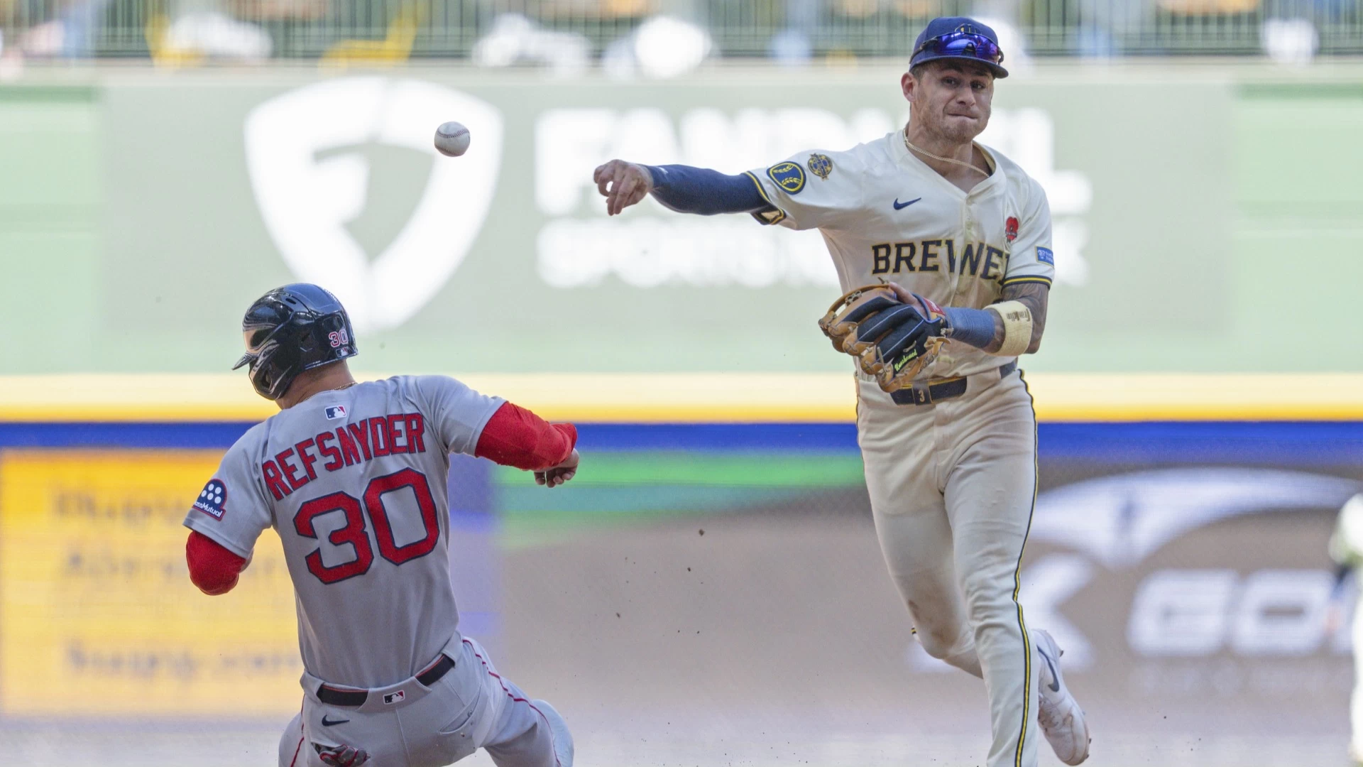 Brewers, Royals, Cubs Score Big in Cold MLB Matchups
