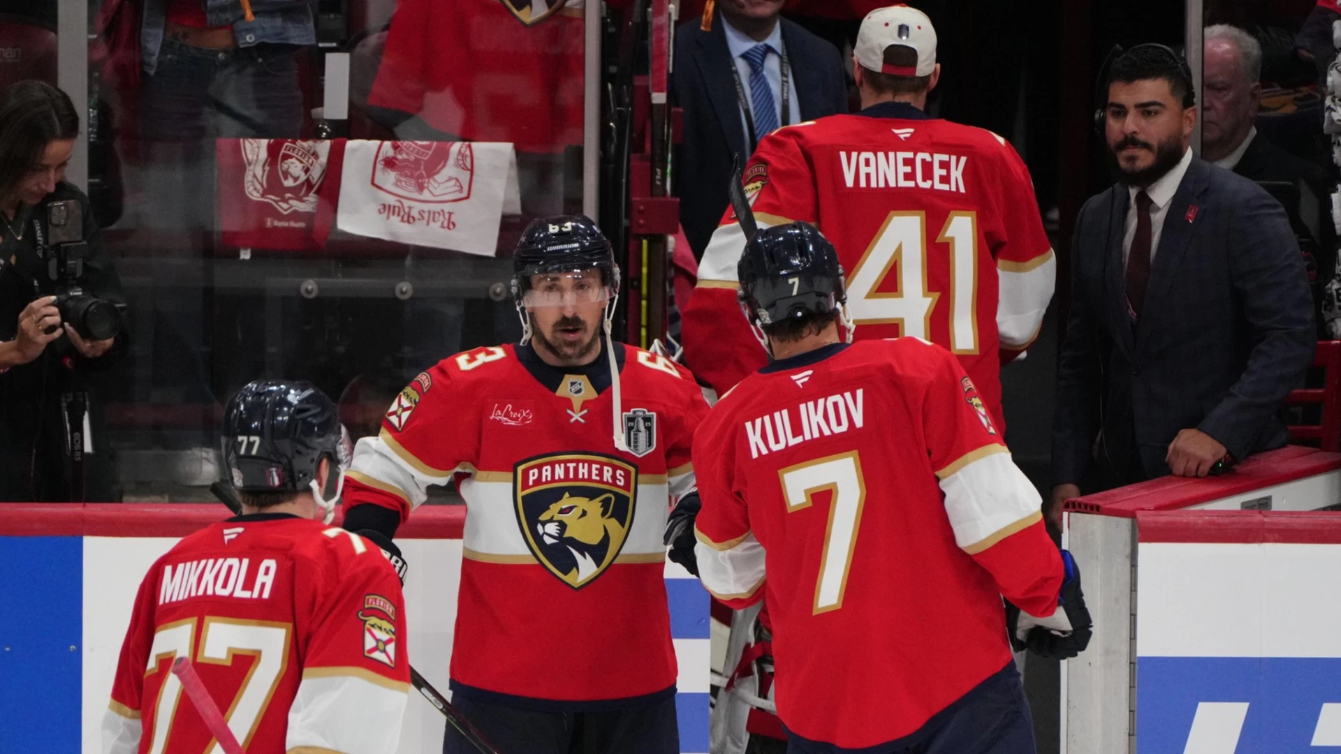 Oilers Penalized Four Times in One Period: Game Overview
