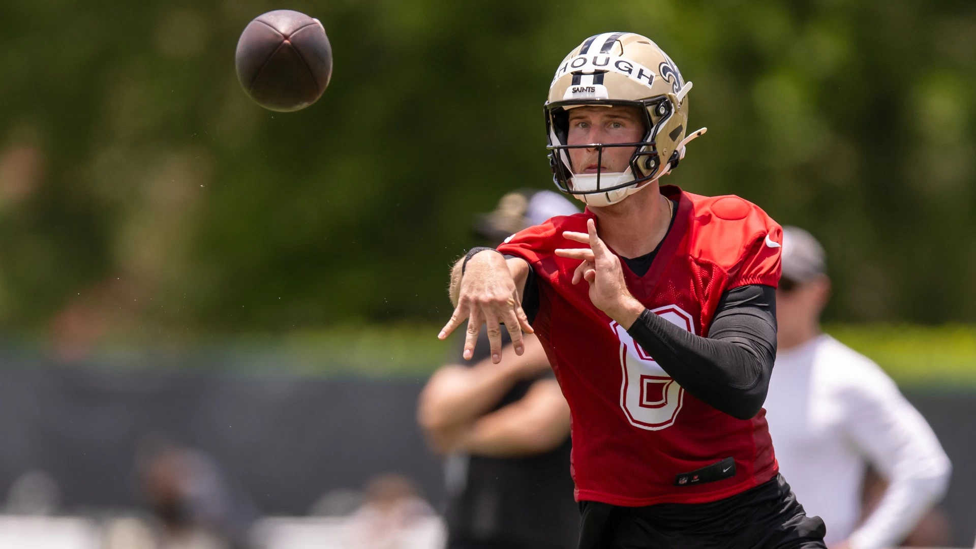 Tyler Shough Emerges as Saints' Favored Starter for 2025