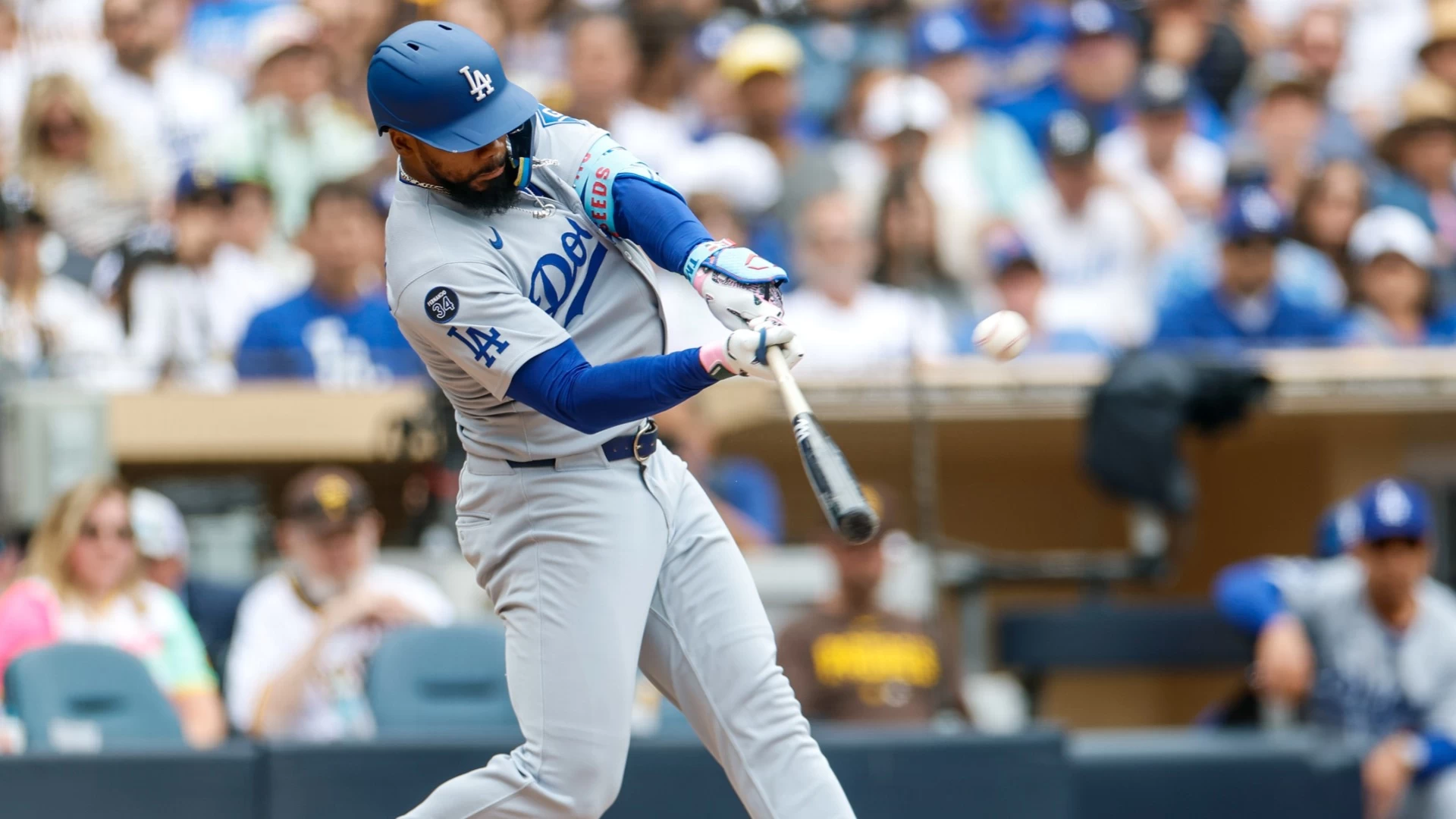 Exploring Baseball Strategies with Teoscar Hernandez and More