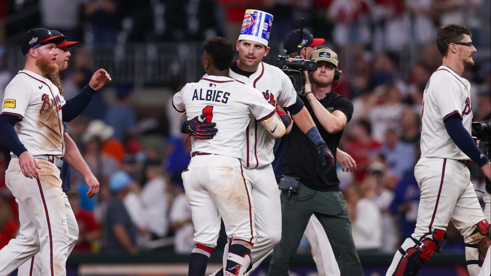 Braves Edge Mets 5-4 in 10 Innings: Game Highlights