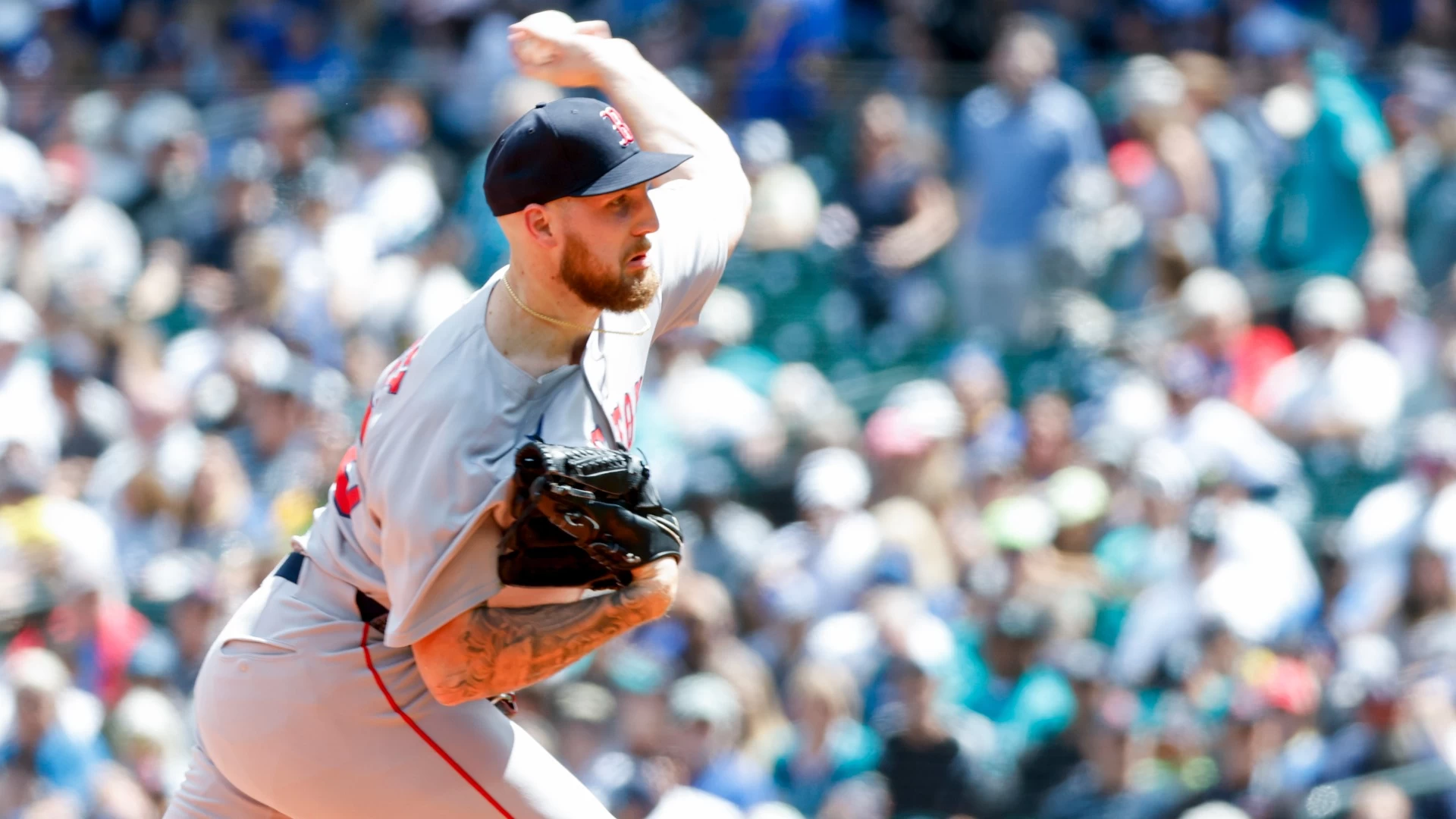Red Sox Lead as Favorites with Garrett Crochet on the Mound