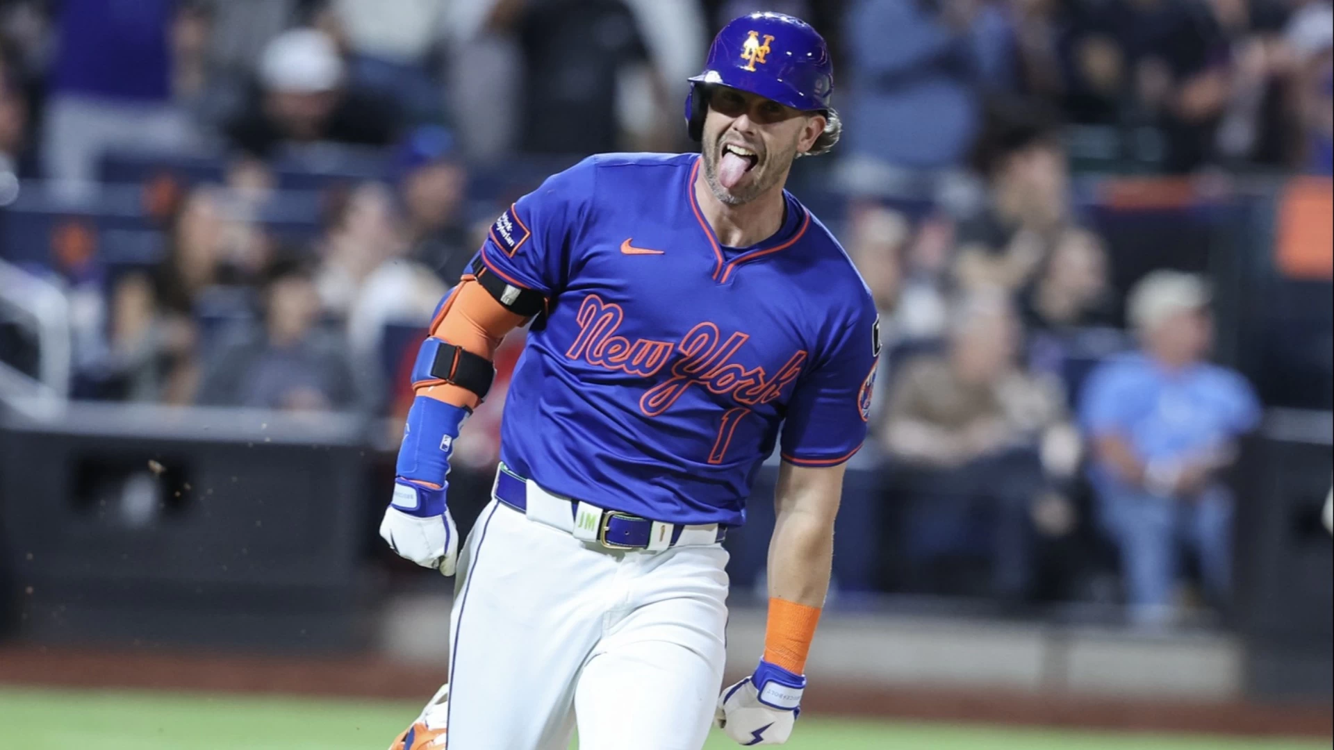 Mets Secure 4-0 Victory Over Braves, McNeil Shines