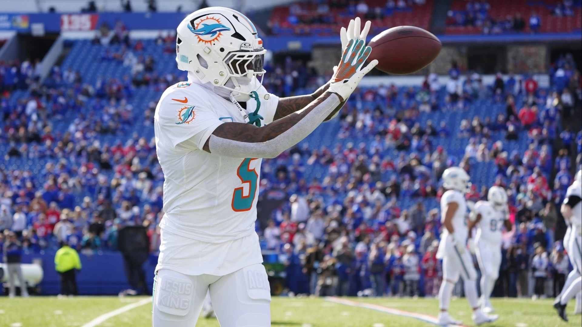 Steelers Secure Jalen Ramsey & Jonnu Smith in Major Trade