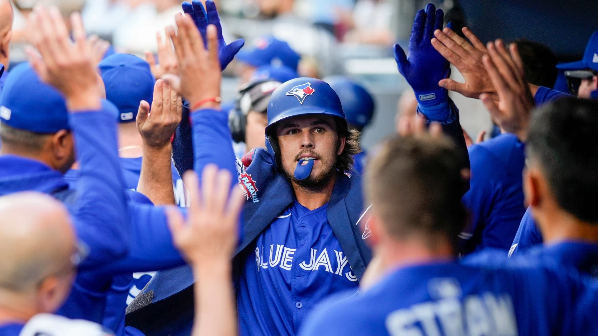 Toronto Faces Yankees for AL East Lead: Thursday's Game Analysis