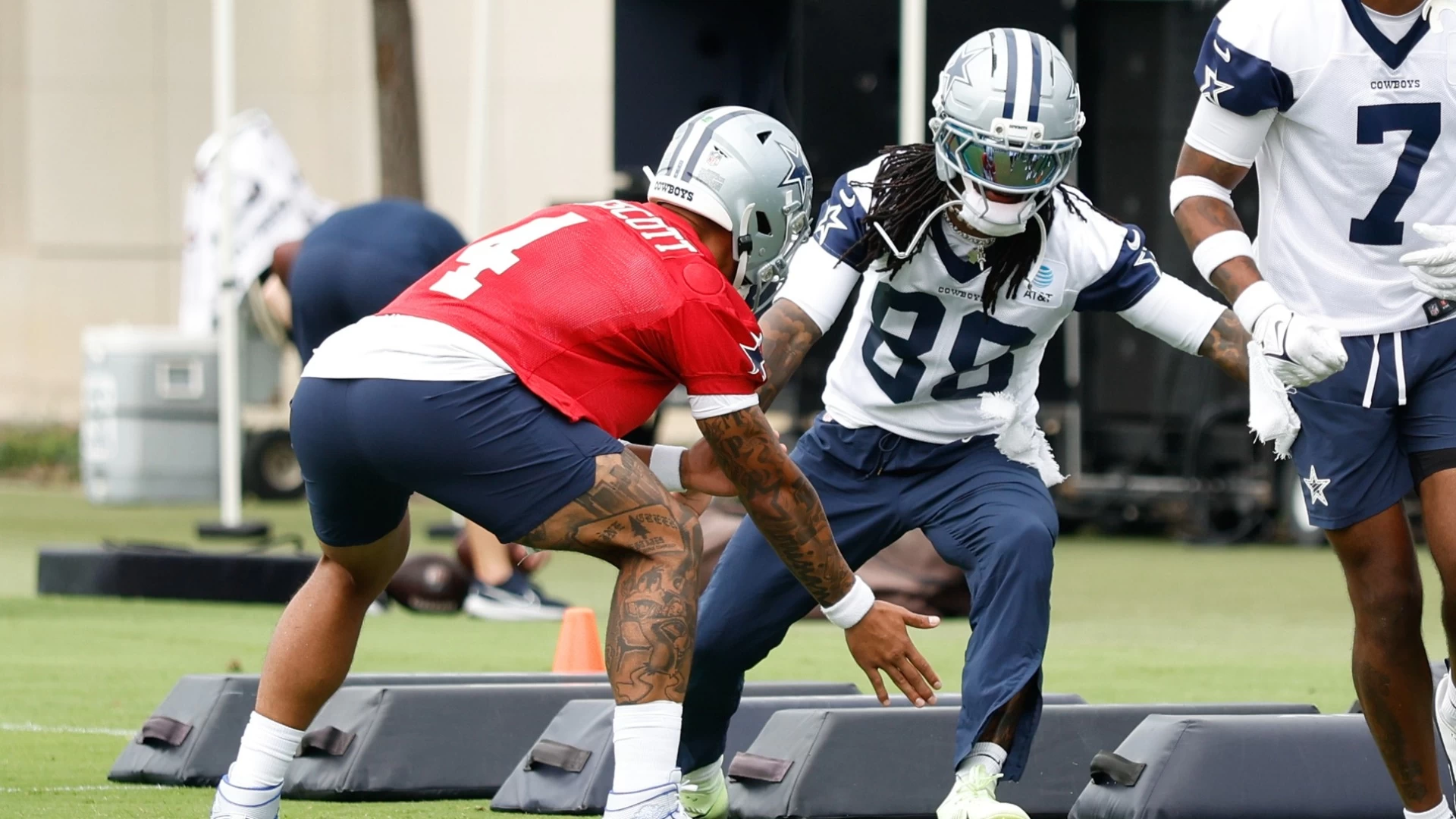 Dallas Cowboys Analysis: Playoff Predictions & Player Insights
