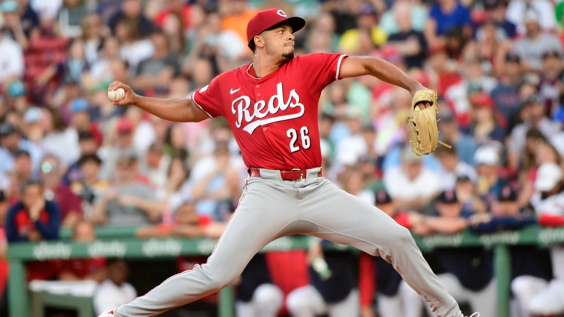 Chase Burns vs. Zack Wheeler: Pitching Matchup Analysis
