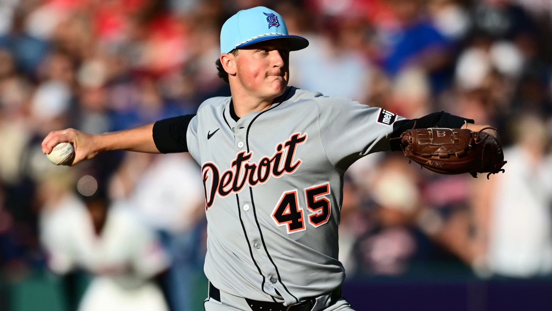 Can Detroit Secure a Three-Game Sweep Against Tampa?