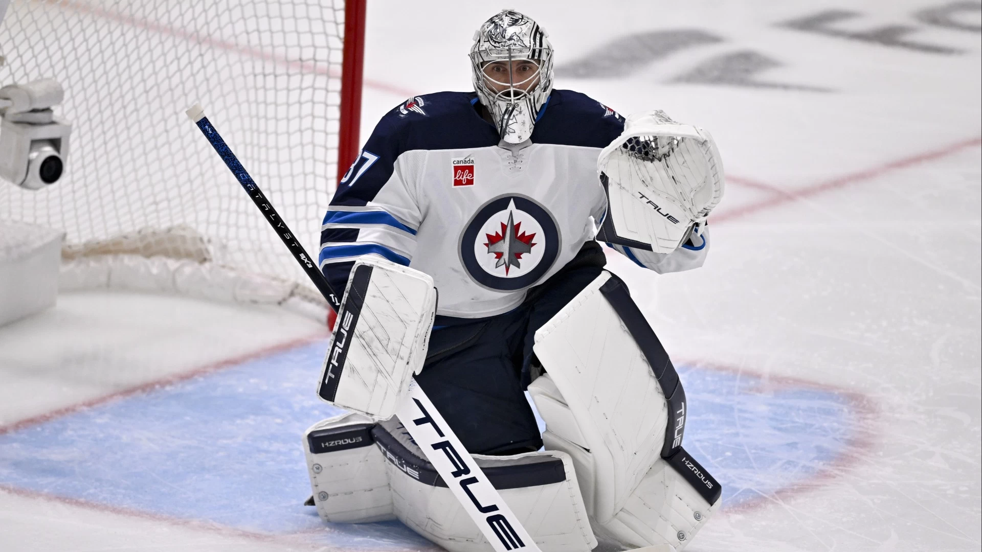 Top Contenders for the Vezina Trophy: 2025-26 Predictions