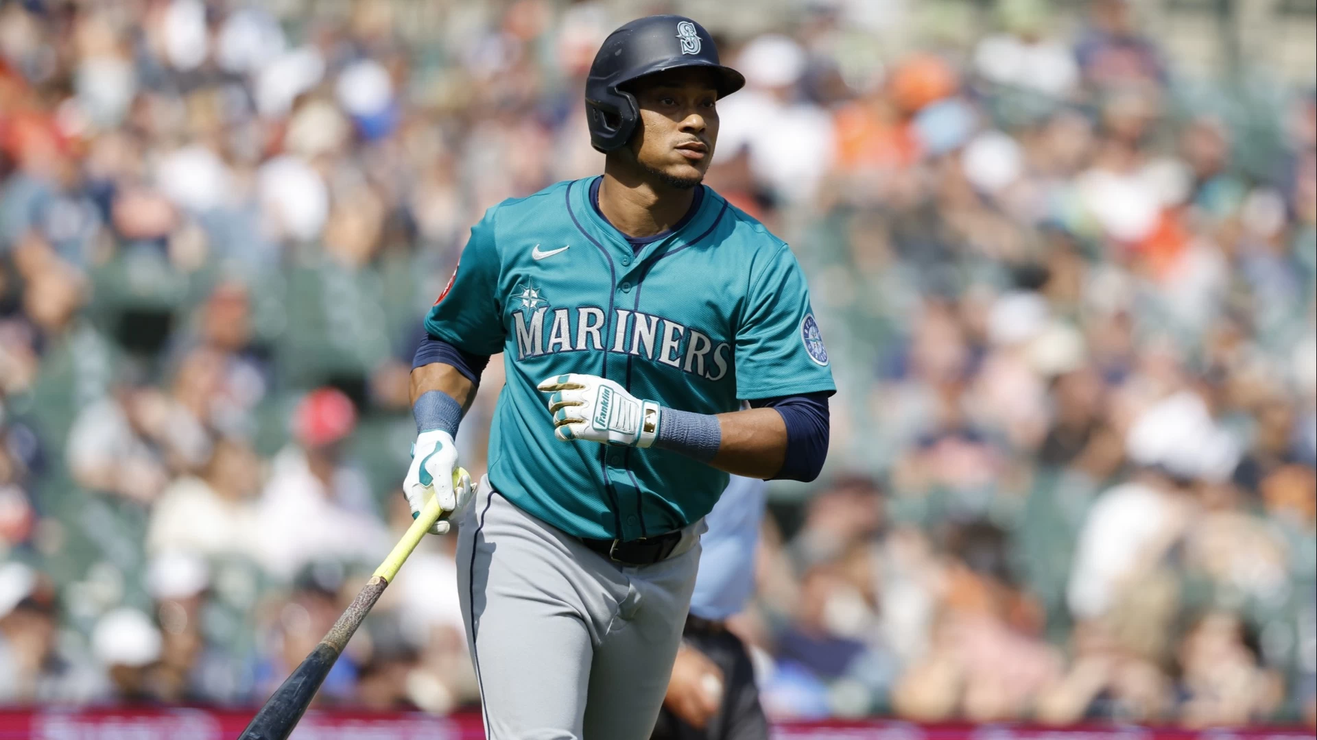 Mariners Dominate Tigers: A Record-Breaking 3-Game Sweep