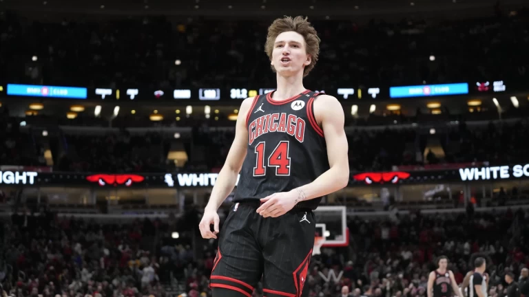 Bulls Defeat Pacers 114-105; Matas Buzelis Scores 28 Points