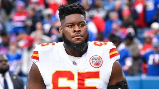 Chiefs Secure RG Trey Smith with Massive $94M Deal