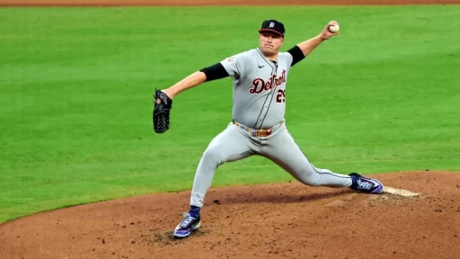 Detroit Dominates Central, Astros Lead AL West Race