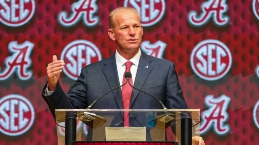 Kalen Deboer's Year One Struggles: A Tough Post-Saban Era