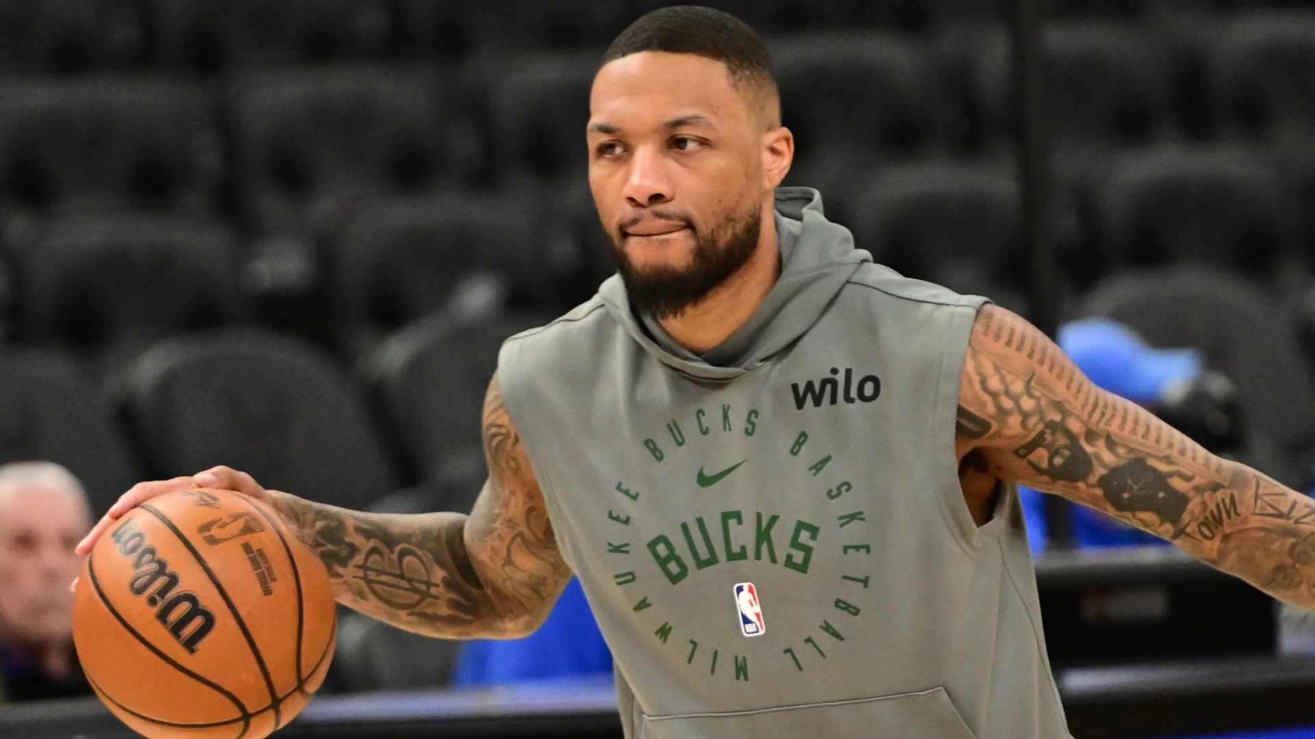 Damian Lillard Returns to Portland on a 3-Year, $42M Deal