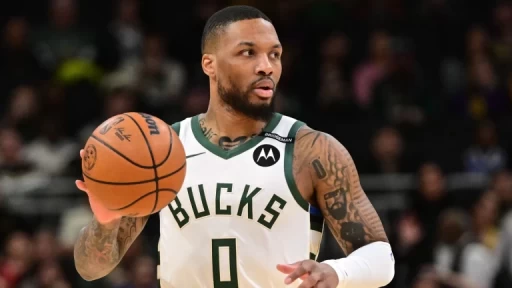 Damian Lillard Rejoins Trail Blazers in $42 Million Deal