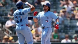 Friday MLB Best Bets: Giants vs. Blue Jays, Yankees vs. Braves