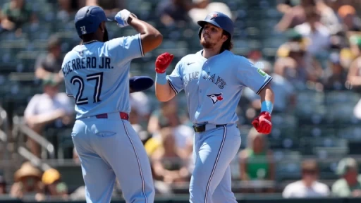 Friday MLB Best Bets: Giants vs. Blue Jays, Yankees vs. Braves