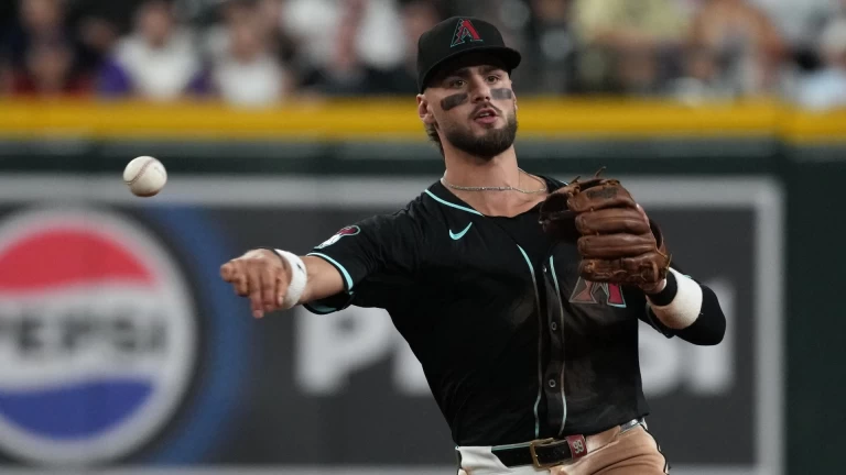 Cardinals vs. Diamondbacks: Betting Odds & Game Insights