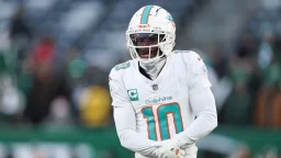 2025 Top 10 NFL Wide Receivers: Controversial Rankings