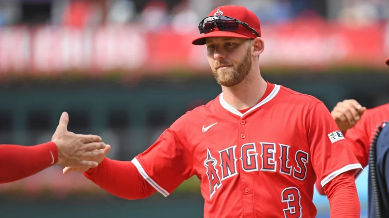 Angels Shine in Philadelphia, Win Series Against Phillies