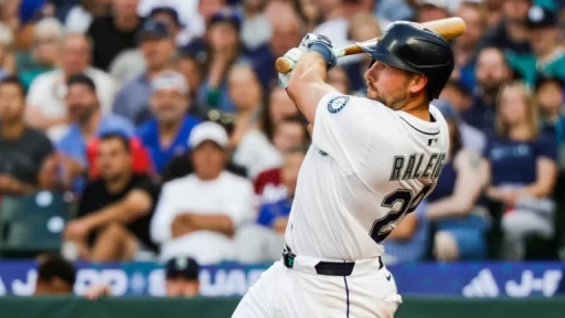 Cal Raleigh Continues Home Run Lead After All-Star Break