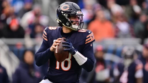 Caleb Williams Aims to Take Step Forward in 2nd Season with Bears