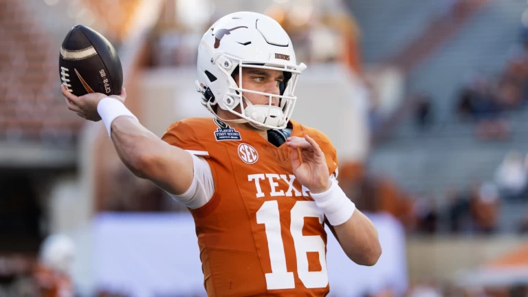 CFB Best Bets: Arch Manning, SEC Contenders & Stars to Watch