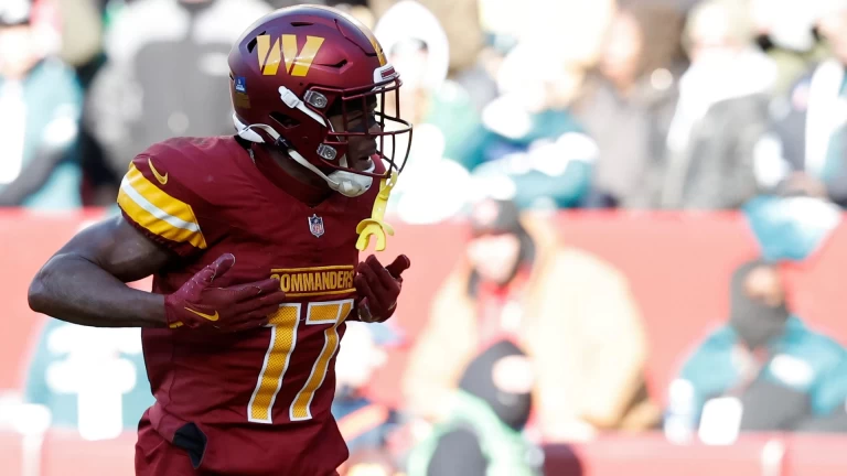 Terry McLaurin Returns to Team Amid Contract Talks