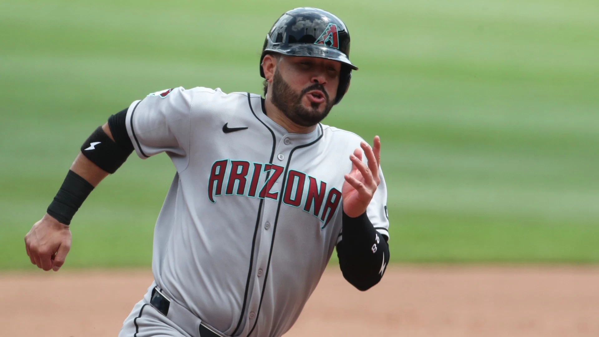 Eugenio Suarez Likely to Depart from Diamondbacks Soon