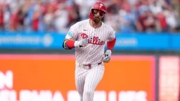 Bryce Harper Cusses Out MLB Commish Rob Manfred Over Salary Cap