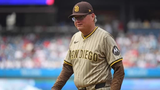 NL West Heats Up: Can the Padres Challenge the Dodgers' Lead?