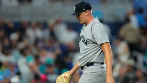 Yankees Struggle in Miami: Analysis & Implications