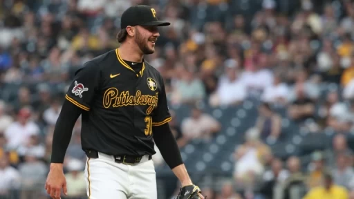Paul Skenes Leads Pirates to 7-0 Victory Over Reds