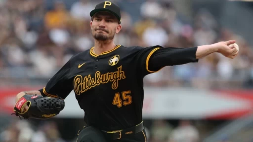 Pirates vs. Brewers: Heaney vs. Quintana Pitching Battle