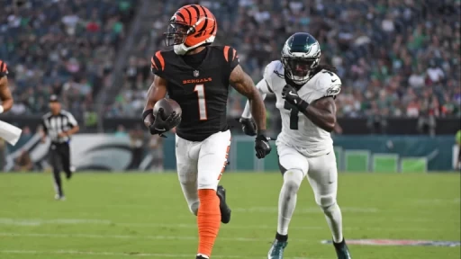 Exploring Elite Wide Receivers in Fantasy Football 2025