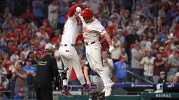 Phillies Favored Over Mariners in Wednesday's Matchup