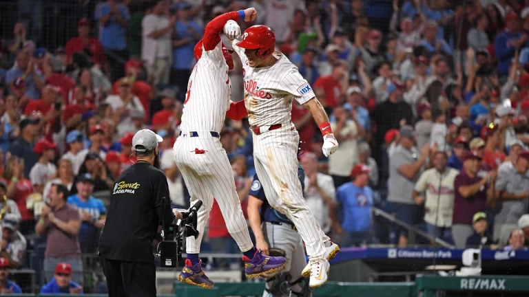 Phillies Favored Over Mariners in Wednesday's Matchup