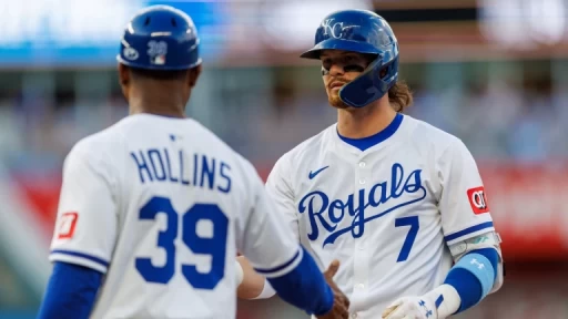 Royals Sit as Narrow Favorite on Thursday vs. Rangers