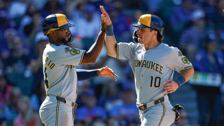 Milwaukee Favored in Tonight’s Matchup Against San Francisco