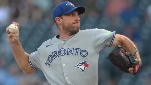 Minnesota vs. Toronto: Ryan Faces Scherzer in Key Matchup