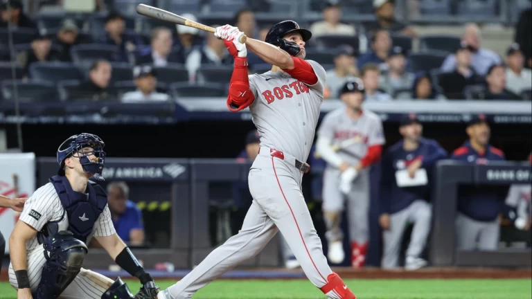 Red Sox vs. Yankees: Highlighting Key Players & Rivalry