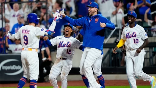 Mets Gain Ground on Phillies in NL East with Win on Tuesday