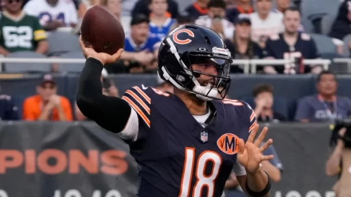 MNF Game Preview: New QBs Face Off in Vikings vs. Bears