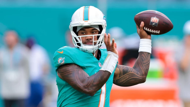 Dolphins Hold Crucial Offseason Team Meeting Amid Struggles