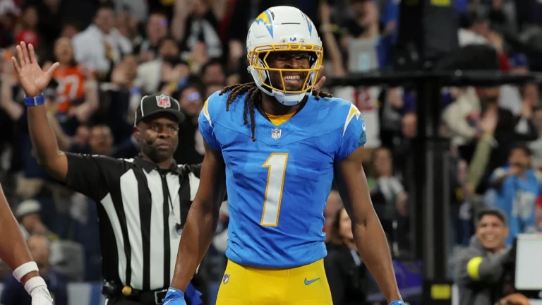 Quentin Johnston’s Stellar Game: Analysis & Insights