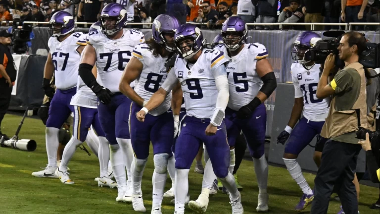 Chiefs vs. Eagles & Falcons vs. Vikings Game Insights