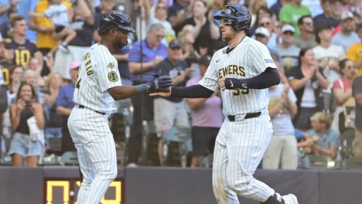 Milwaukee Brewers Aim for Victory Over Los Angeles Angels