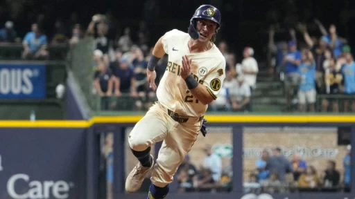 Race Atop the NL Heats Up as Phillies Visit Dodgers